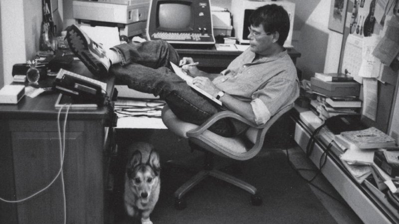(Video) Stephen King Writing Advice and Rules of Success